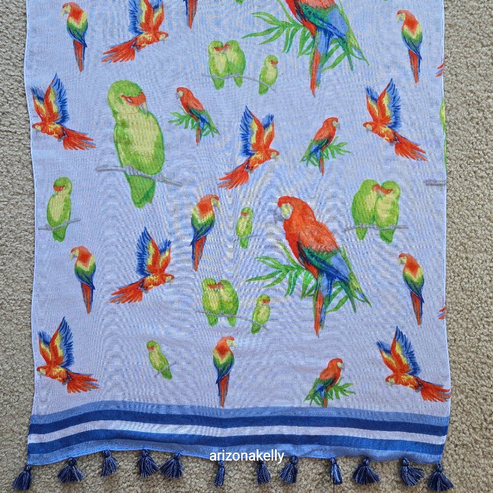 Talbots Lightweight Scarf Parrots Macaw Lovebird Bird
